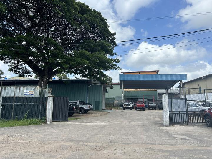 Pruebador de frenos de rodillos 5 en 1 con carga máxima del eje de 4000 kg Rodillo de lija patentado y computadora de control industrial