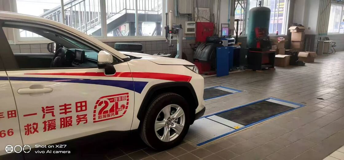 Cartesykj Probador de frenos plano de lujo 3T 10T 15T Equipo de inspección de vehículos carril de prueba de vehículos 2CTHPB-13 con probador de frenos de carga de eje de suspensión de deslizamiento lateral