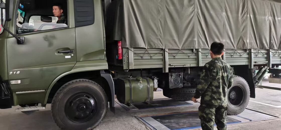 Cartesykj Probador de frenos plano de lujo 3T 10T 15T Equipo de inspección de vehículos carril de prueba de vehículos 2CTHPB-13 con probador de frenos de carga de eje de suspensión de deslizamiento lateral