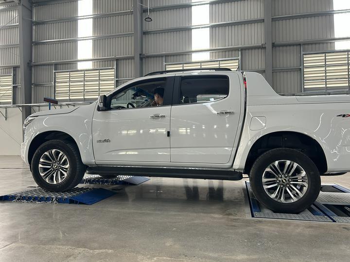 Cartesy CTGT-3-3C Roller Trinity Vehicle Test Line Probador de frenos de rodillo con carga de eje Probador de deslizamiento lateral de placa única para vehículos ligeros