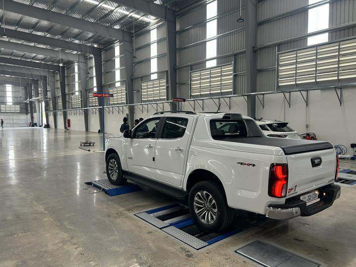 Cartesy CTGT-3-3C Roller Trinity Vehicle Test Line Probador de frenos de rodillo con carga de eje Probador de deslizamiento lateral de placa única para vehículos ligeros