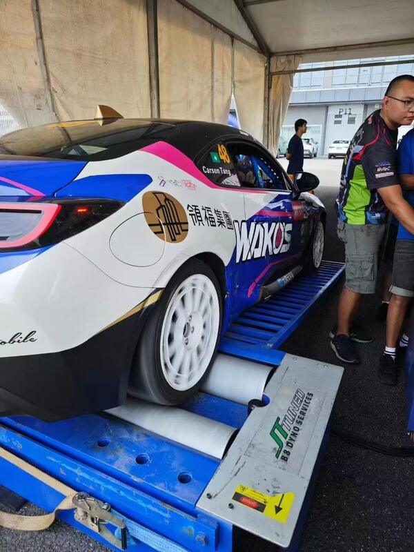 Dinamómetro de chasis de vehículo de carga de 4 toneladas con potencia de absorción máxima de 160 kW y carga máxima por eje de 3000 kg para pruebas de rendimiento automotriz