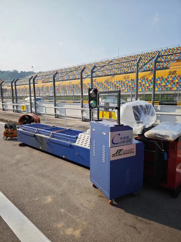 Dinamómetro de chasis de vehículo de carga de 4 toneladas con potencia de absorción máxima de 160 kW y carga máxima por eje de 3000 kg para pruebas de rendimiento automotriz